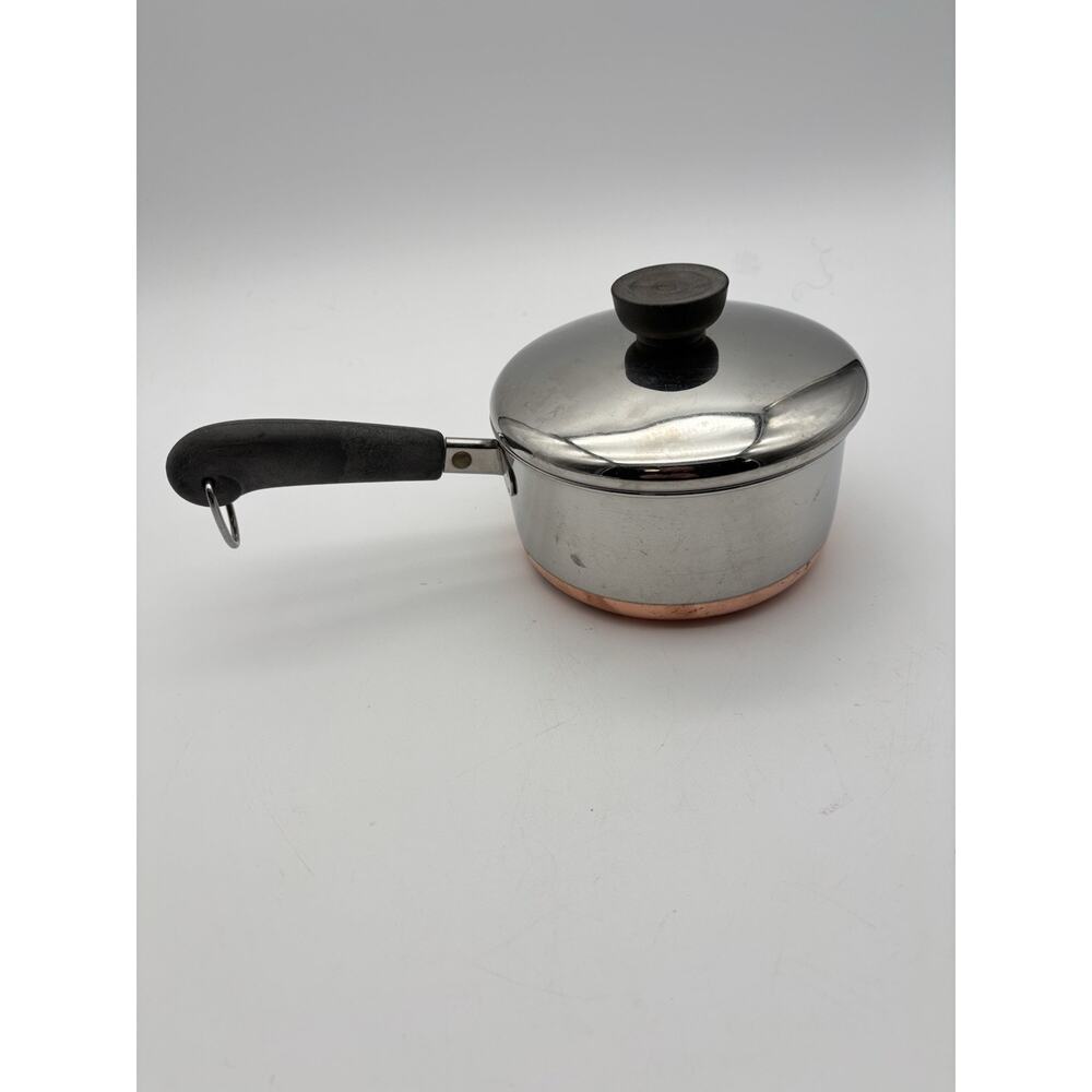 Vintage 5-1/2" Copper Bottom Revere Ware Stainless Steel 1 Quart Sauce Pan w Lid